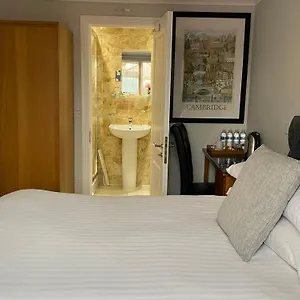 4* Pensjonat Autumn House