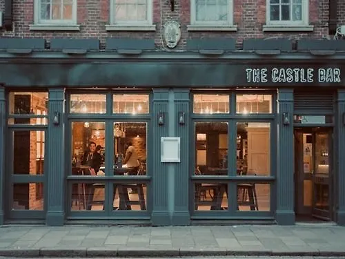 ** Bed & Breakfast The Castle Bar Room Only Cambridge  United Kingdom